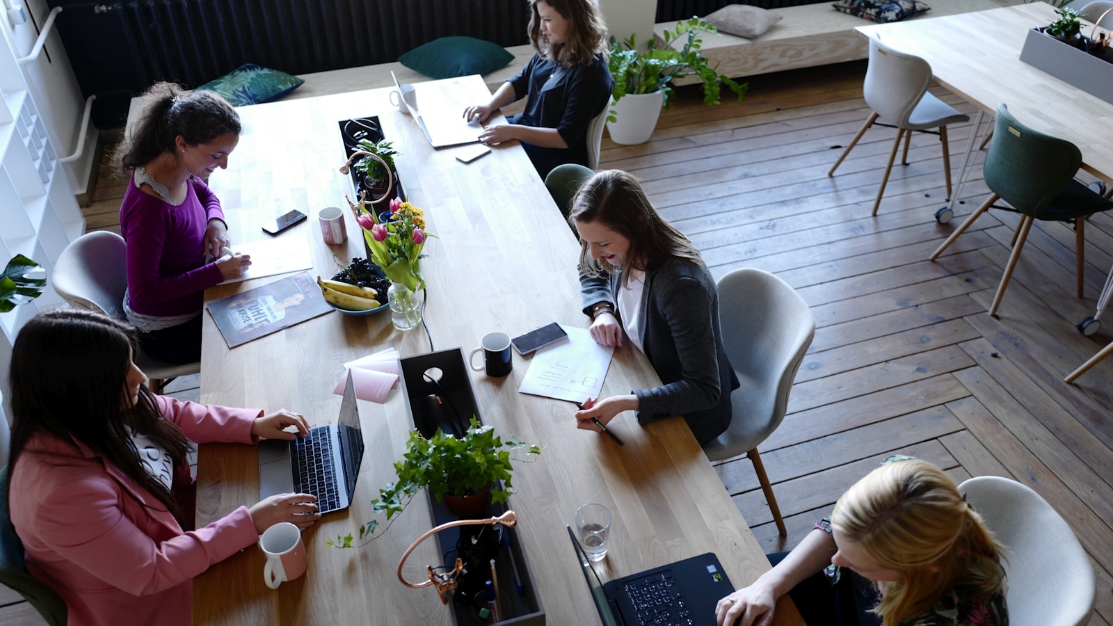 Write for us and reach more than 200,000 mini-influencers